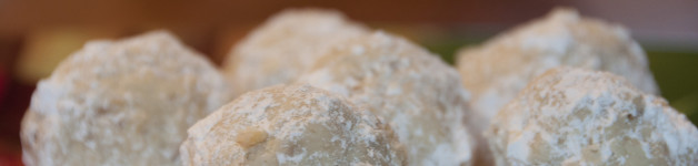Christmas Walnut Snow Ball Cookies