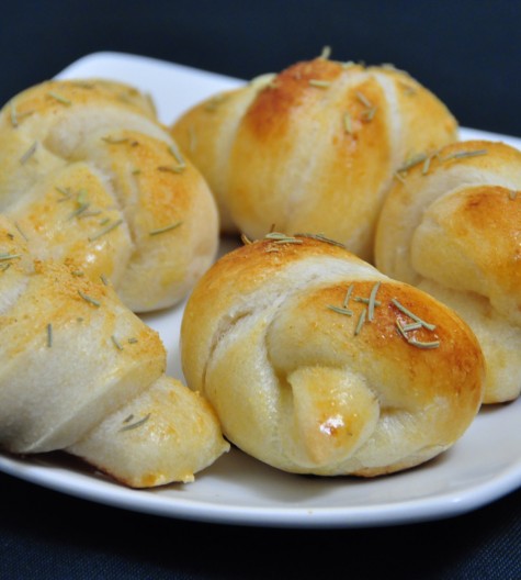 Homemade garlic knots