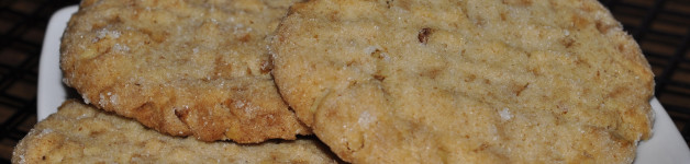 Toffee Almond Sandie for holidays or any occasion.