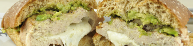 Mozzarella Stuffed Chicken Burgers Recipe