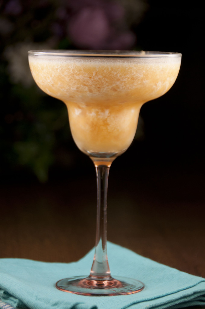 Frozen Fresh Peach Daiquiri | Wishes and Dishes