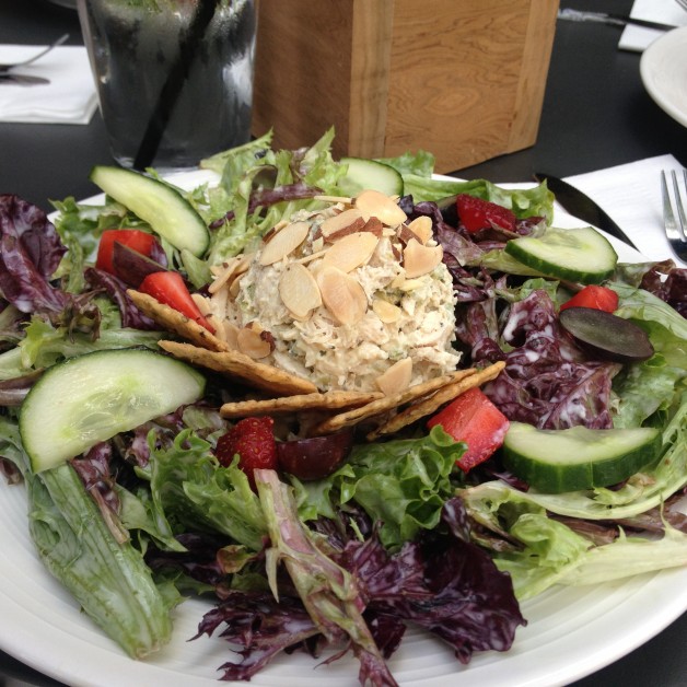 Good Eats in Pensacola,Florida - Carmen's Lunch Bar Restaurant Review