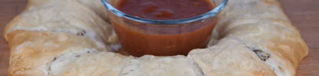 Cheesy Italian Dipper Recipe made with Fontina cheese and crescent rolls.