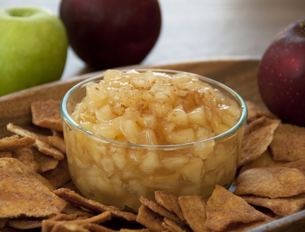 Fresh Apple Pie Dip Recipe made with fresh apples. Great for Thanksgiving dessert or side dish.