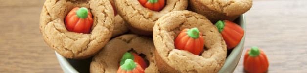 Peanut Butter Candy Corn Cookie Cups Recipe. I used the pumpkin candy corn - perfect for a Halloween party!