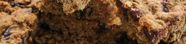 Dark Chocolate and Oatmeal Cookie Bars Recipe. Healthy!