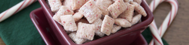 Candy Cane Puppy Chow Recipe (also known as muddy buddies or Trash). Great Christmas idea!