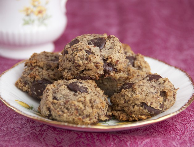 Healthy Gluten Free Almond Chocolate Chip Cookies recipe made with Bob's Red Mill Almond Flour