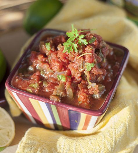 5 Minute Restaurant-Style Blender Salsa recipe is a simple and fresh homemade salsa perfect for any time you want a great appetizer, snack or sauce for Mexican food night!