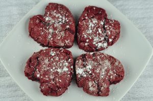 Red Velvet Crinkle Cookies recipe are the perfect red velvet dessert for Valentine's Day!