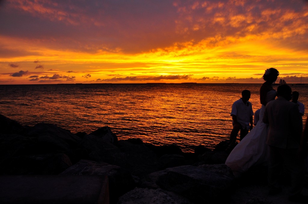 a sunset wedding at Key West, Florida. If you only have one day to spend in Key West (or even if you have several) I will give you my travel tips of what to do at this unique key & where to eat!