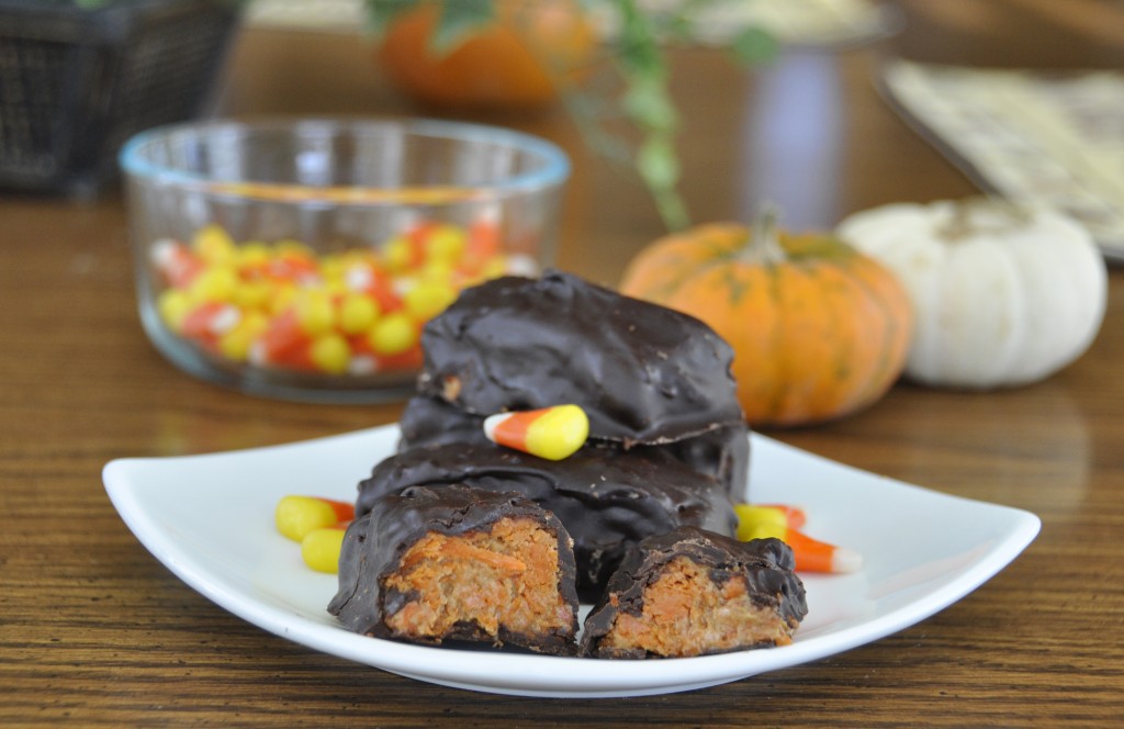 3 Ingredient Homemade Butterfingers Recipe. Make your own candy for Halloween!