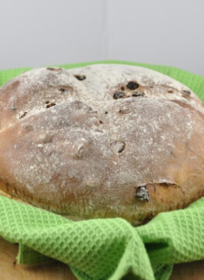 Irish Raisin Soda Bread Recipe