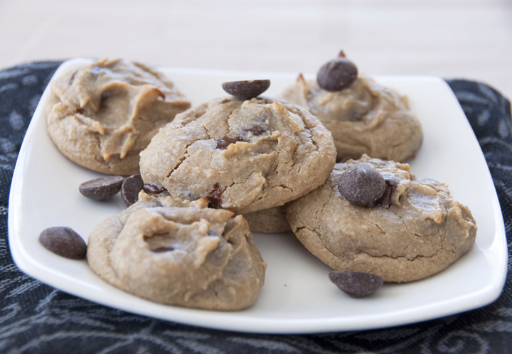 Healthy Almond Butter Chocolate Chip Cookies {Gluten-Free} 