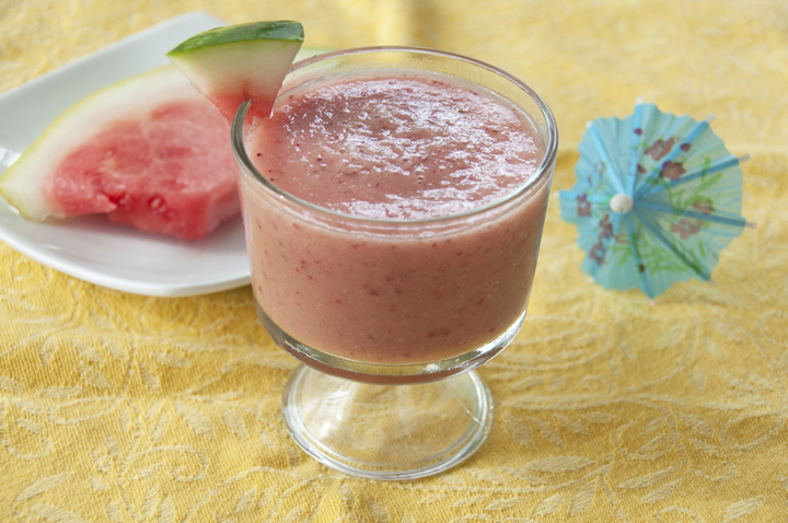 Watermelon Strawberry Banana Smoothie Recipe.  So refreshing for Summer!
