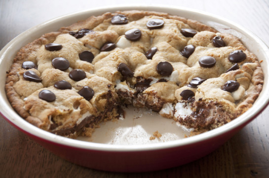 S'mores Pie dessert Recipe with a graham cracker crust and marshmallow creme