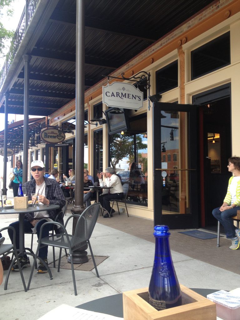 Good Eats in Pensacola,Florida - Carmen's Lunch Bar Restaurant Review