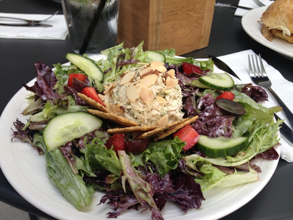 Good Eats in Pensacola,Florida - Carmen's Lunch Bar Restaurant Review