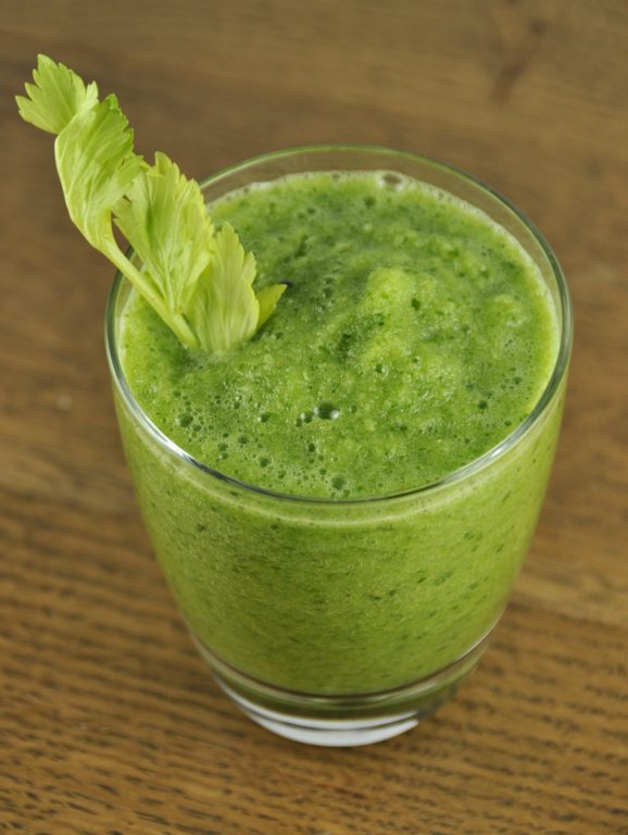 Green Juice in a Blender Without a Juicer