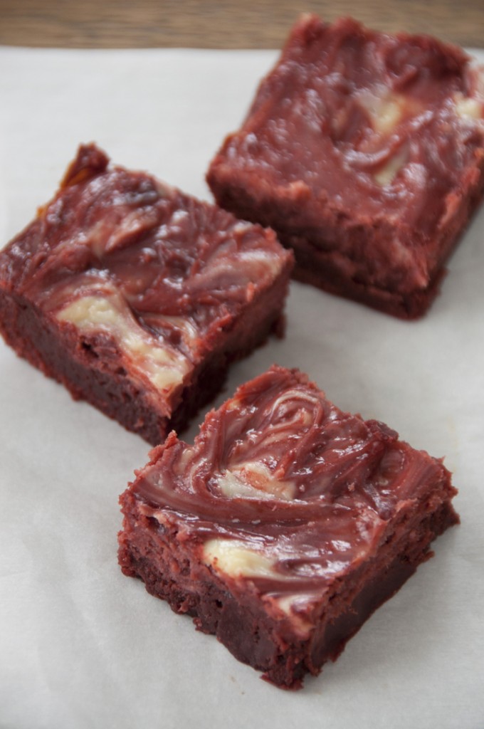 Red-Velvet-Cheesecake-Swirl-Brownie-Recipe. Perfect dessert for Valentine's Day or Christmas.