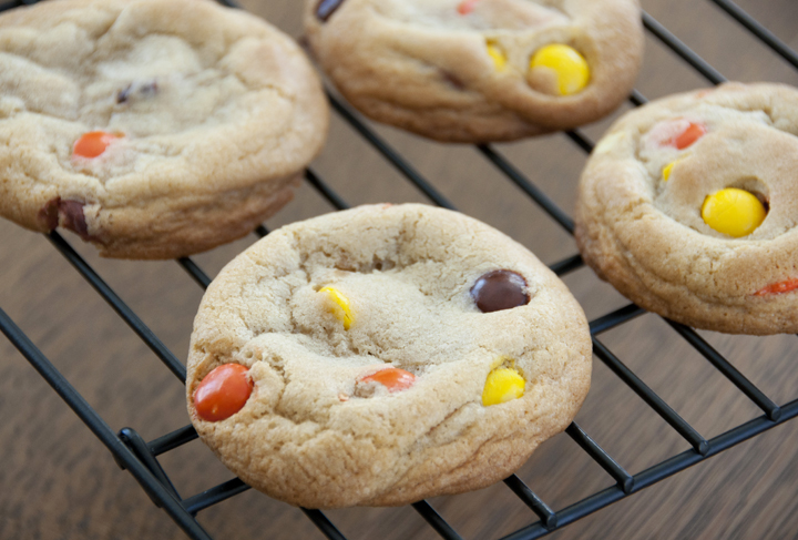 Soft Baked Reese's Pieces Cookie Recipe.  No mixer required and easy dessert!