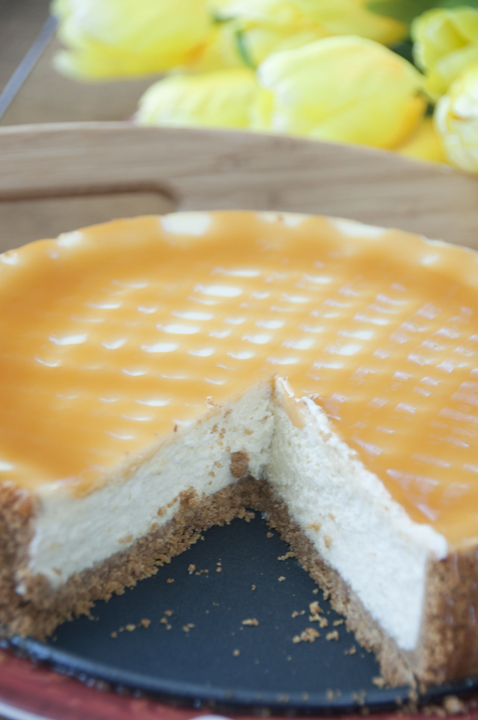 This recipe for decadent Caramel Macchiato Cheesecake is a treat you don’t want to miss! A caramel macchiato drink turned into the best cheesecake ever.