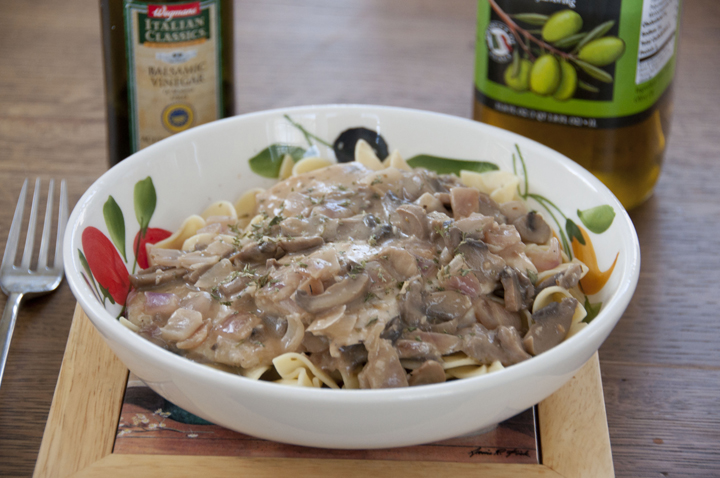 Chicken &amp; Mushrooms in Balsamic Cream Sauce | Wishes and Dishes