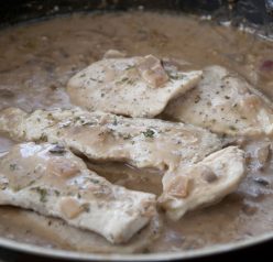 It only takes 30 minutes to prepare this Chicken and mushrooms in a light balsamic cream sauce with onions and garlic. Quick and easy!
