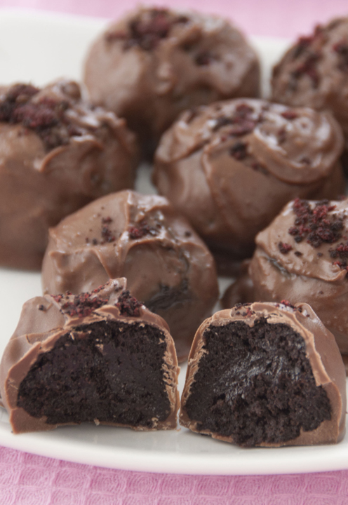 Holiday Oreo Truffles And A Giveaway Wishes And Dishes