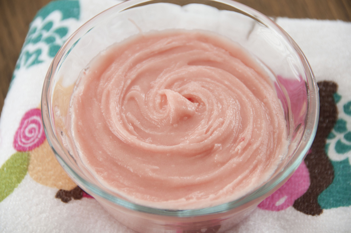 Strawberry Buttercream Frosting