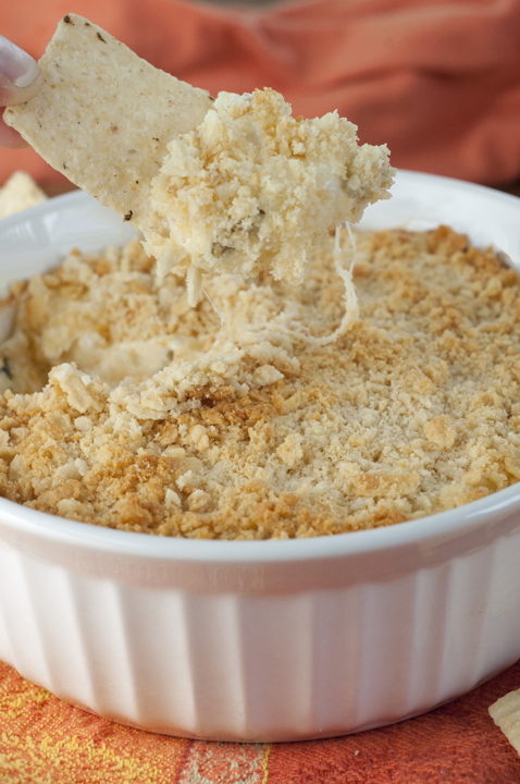 Game day food: Cheez-It Crusted Jalepeño Popper Dip with a Cheez-It cracker crust.