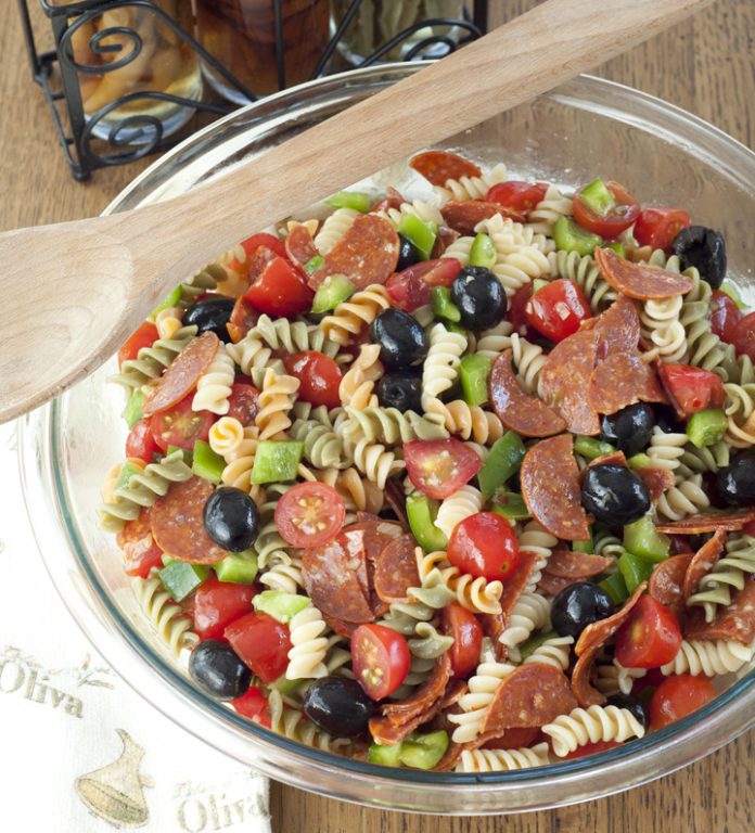 Easy Linguine Salad using Salad Supreme - great for summer parties!