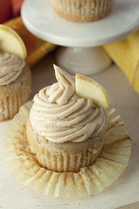 Homemade Apple Cider Cupcakes recipe with creamy Brown Sugar Cinnamon Buttercream Frosting for a great holiday dessert.