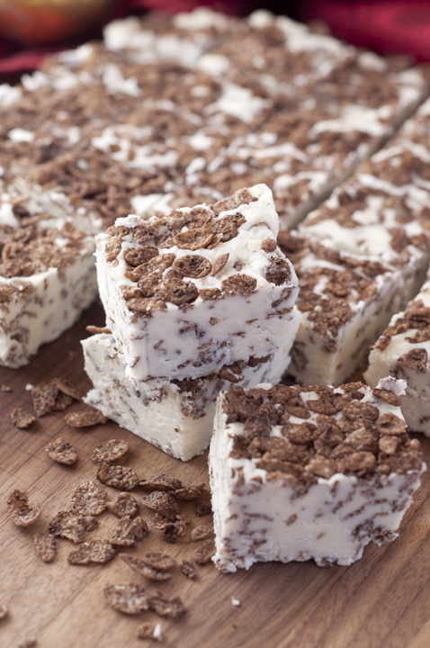 Make and share this White Chocolate Cocoa Pebbles Fudge dessert recipe with friends and family for an easy Christmas treat. It makes a great gift to give away for the holidays but you will want to keep it all for yourself!