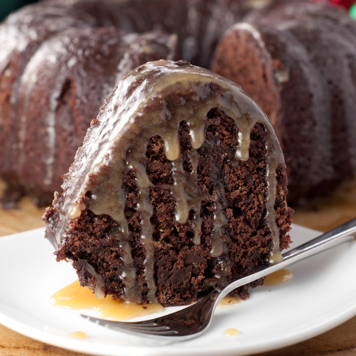 Hot Fudge Cake - Bake with Shivesh