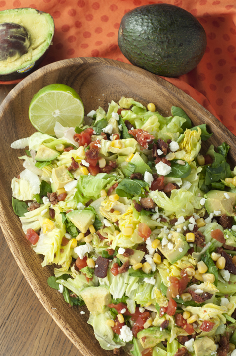 https://wishesndishes.com/images/2016/03/BLT-Chopped-Salad-With-Avocado-Recipe-1.jpg