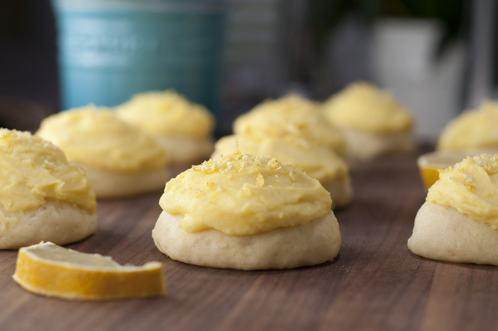 Lemon Drop Cookies Anginetti are a fresh, bright cookie recipe for spring w...