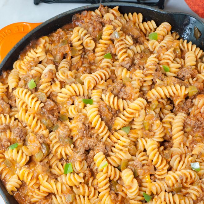 Sloppy Joe Macaroni and Cheese | Wishes and Dishes