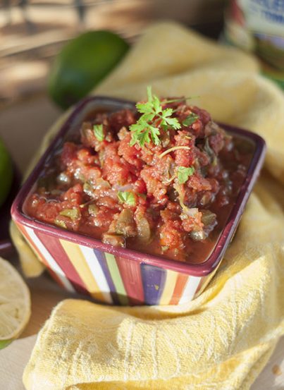 5 Minute Restaurant-Style Blender Salsa recipe is a simple and fresh homemade salsa perfect for any time you want a great appetizer, snack or sauce for Mexican food night!