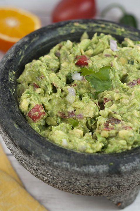 The BEST Fresh Homemade Guacamole