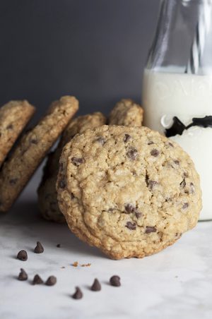 My Favorite Chocolate Chip Oatmeal Cookies | Wishes and Dishes