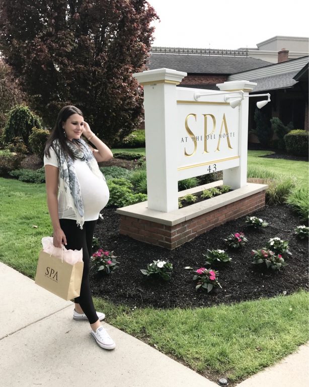 A Pregnancy Update and Babymoon, or "Staycation", at the Delmonte Spa and Hotel in Rochester that my husband I enjoyed before the baby arrives! If you're looking for a great hotel to stay at in Rochester, NY for a wedding, girls' weekend, or romantic getaway, this is it!