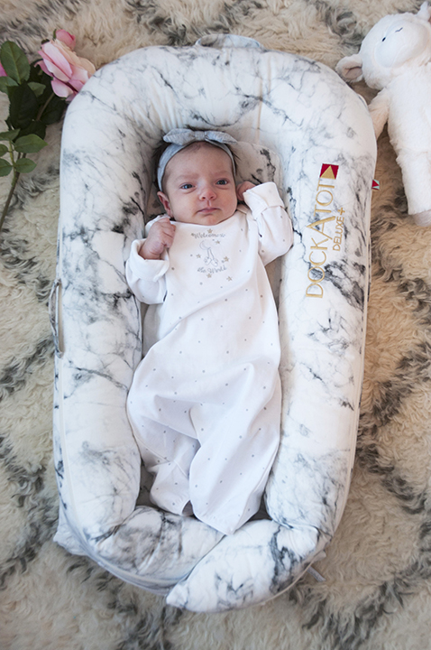 DockATot Co-Sleeper Product Review: A Must-Have for Moms for a safe place for your baby to lounge and a great baby shower gift idea!