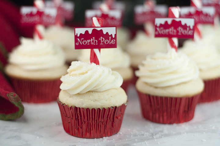 Easy Snowy North Pole Cupcakes are the cutest Christmas dessert recipe when you need a fun, creative holiday treat! Great for kids who want to help bake!