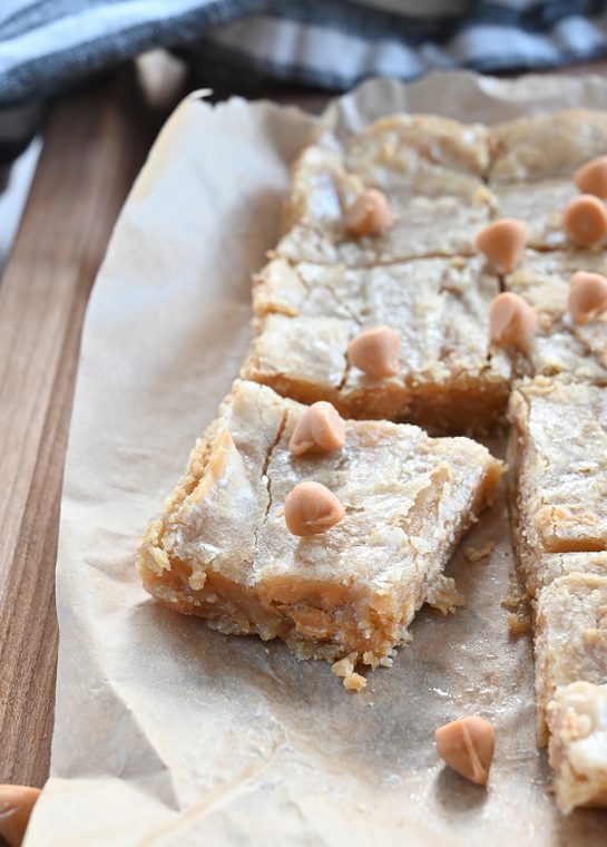 Super soft, chewy homemade Butterscotch Blondies with a hint of nuttiness from the browned butter and hints of butterscotch. Such an easy dessert recipe in a pinch!