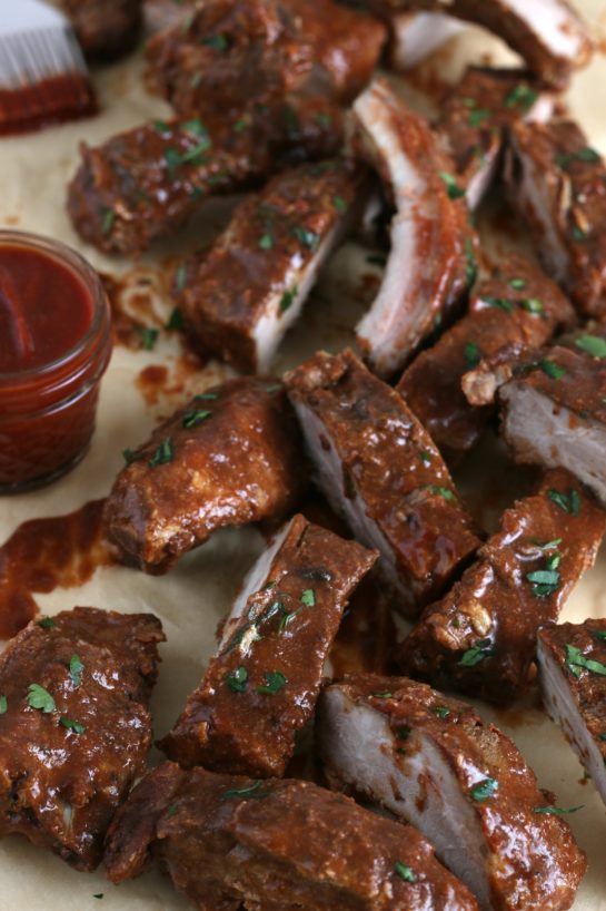 A closer look at the slow cooker ribs cut into individual pieces and ready to be served.