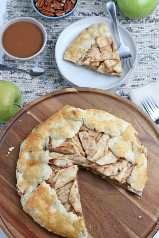 This Apple Crostata recipe is a simple, rustic tart filled with sweet apple filling and is one of our favorite new ways to enjoy one of our favorite fall fruit!