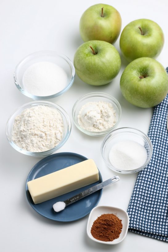 Ingredients needed to make the apple crostata recipe