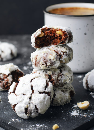 Classic Chocolate Hazelnut Crinkle Cookies recipe are rich, chewy cookies with hazelnuts, cocoa, and chocolate. They are irresistible cookies for Christmas and only a few simple steps to make!