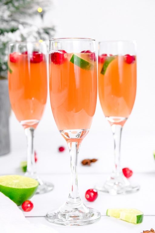 https://wishesndishes.com/images/2020/12/Holiday-Mimosas-1-EDITED.jpg